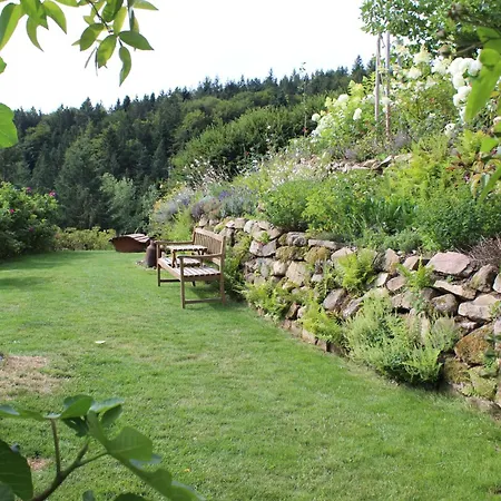 Landhaus The Moosbach Garden Nordrach