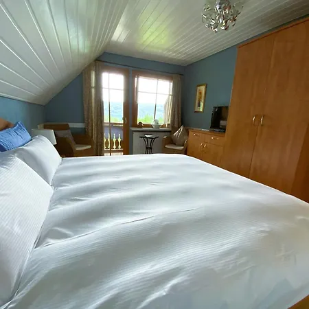 The Moosbach Garden Kır Evi *