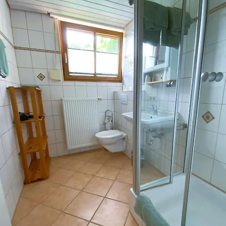 The Moosbach Garden Kır Evi